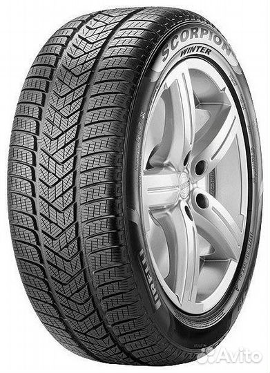 Pirelli Scorpion Winter 2 275/40 R20