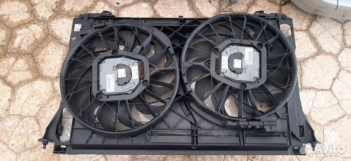 Диффузор радиатора Audi A8 D3 2008г