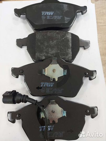 Тормозные колодки VW Golf4, Audi A3 8L