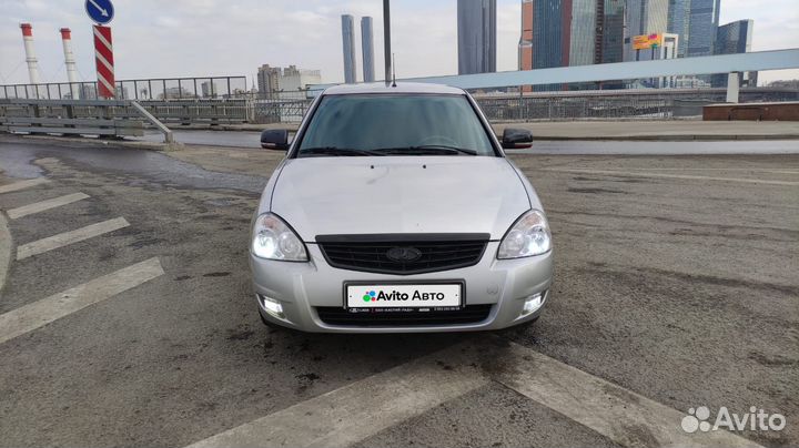 LADA Priora 1.6 МТ, 2011, 100 000 км
