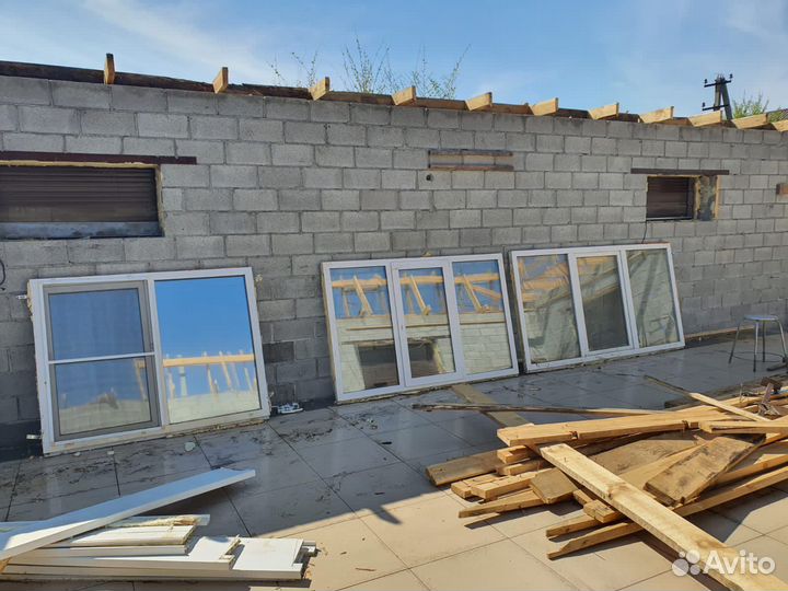 Пластиковые окна, алюминевые двери, рольставни б/у