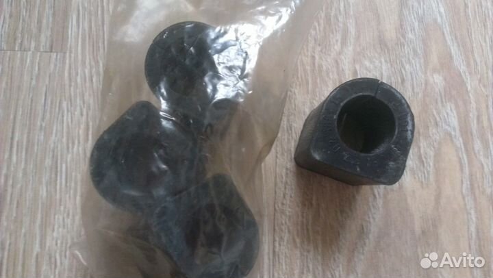 Втулки стабилизатора на Спринтер