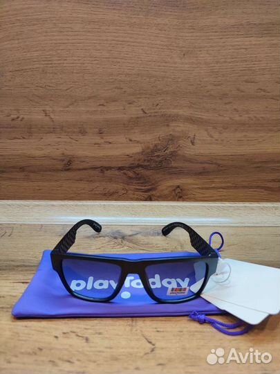 Солнцезащитные очки для мальчика