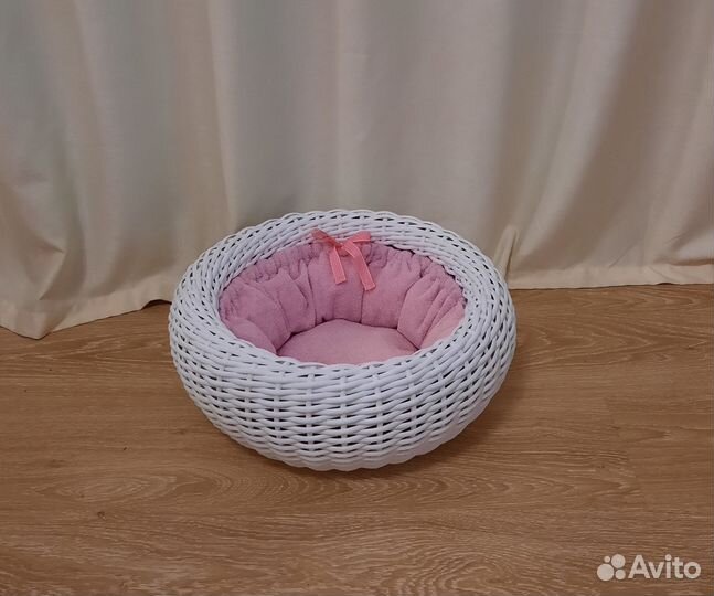 Лежанка для животных из ротанга