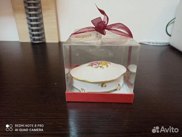 Антикварная шкатулка