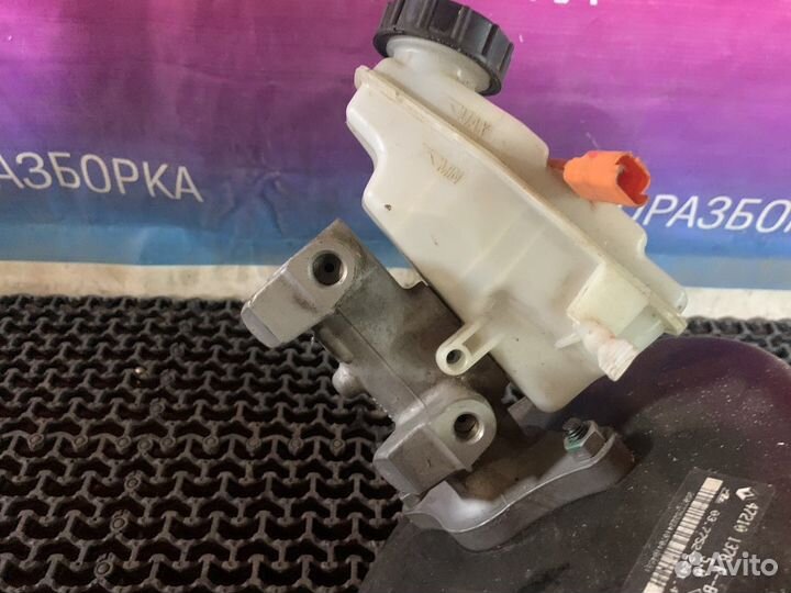 Усилитель тормозов вакуумный Nissan Almera