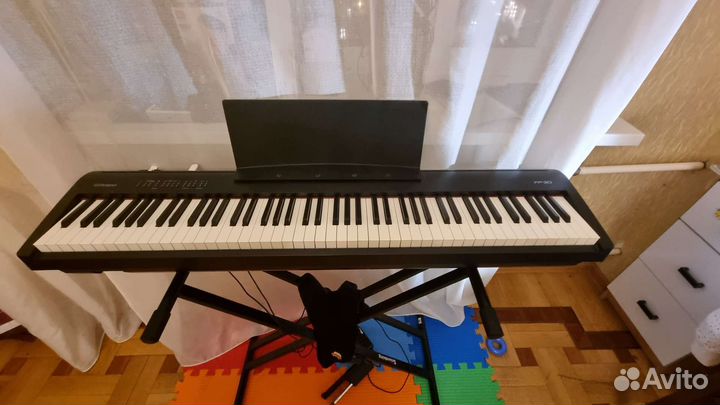 Цифровое пианино Roland FP-30