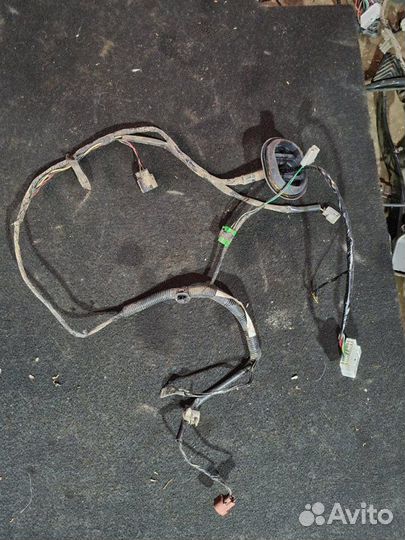 Проводка салона Mitsubishi Lancer 9 4G18 2005