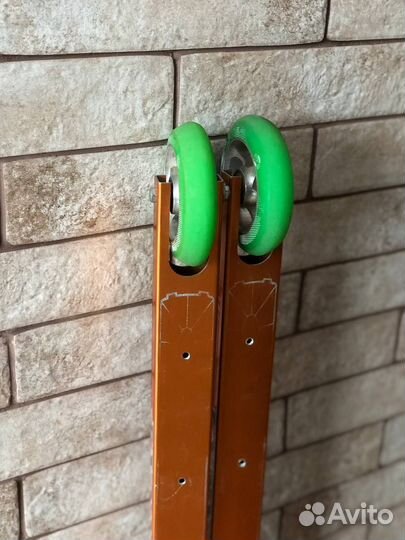 Скоростные лыжероллеры коньковые