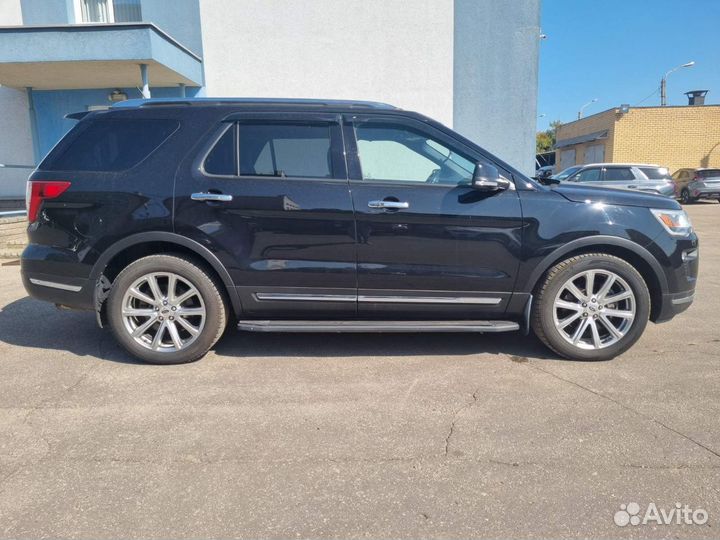 Ford Explorer 3.5 AT, 2018, битый, 104 000 км