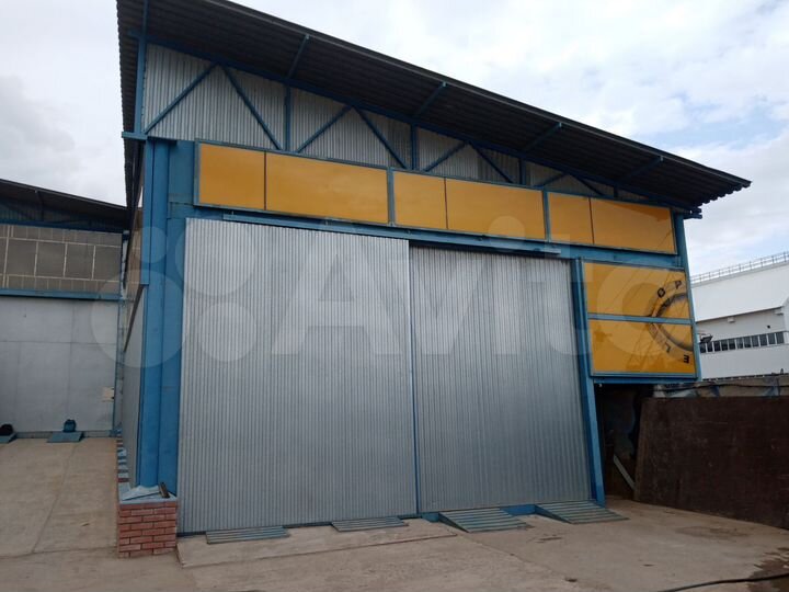 Склад, 300 м²