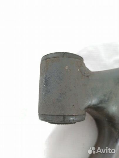 Рычаг подвески передний правый Toyota Ractis