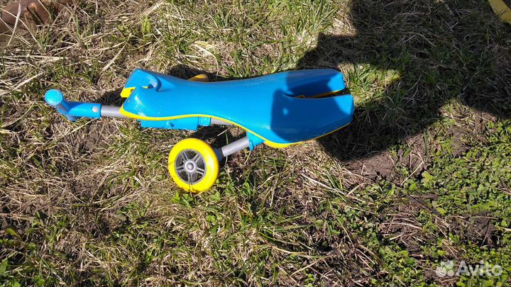 Беговел/самокат трехколесный 