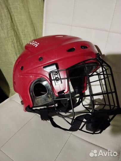 Шлем хоккейный jofa 690 р L
