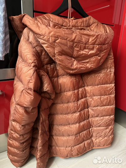 Uniqlo ультралегкий пуховик