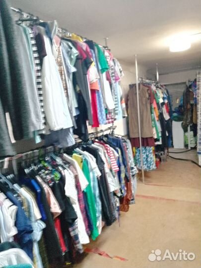 Продавец одежды секонд хенд