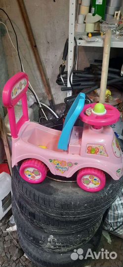 Машинка-каталка