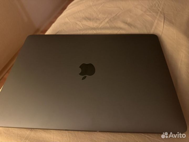 MacBook Pro m1 8gb 256gb