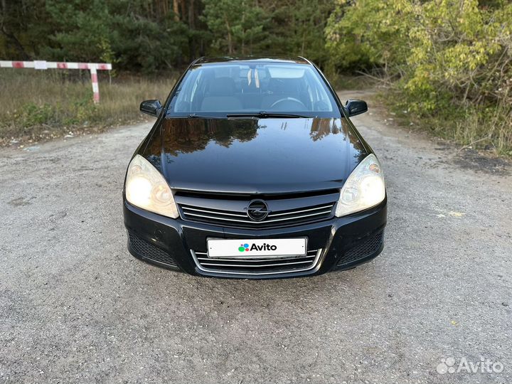 Opel Astra, 2008