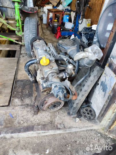 Двигатель ваз 2108