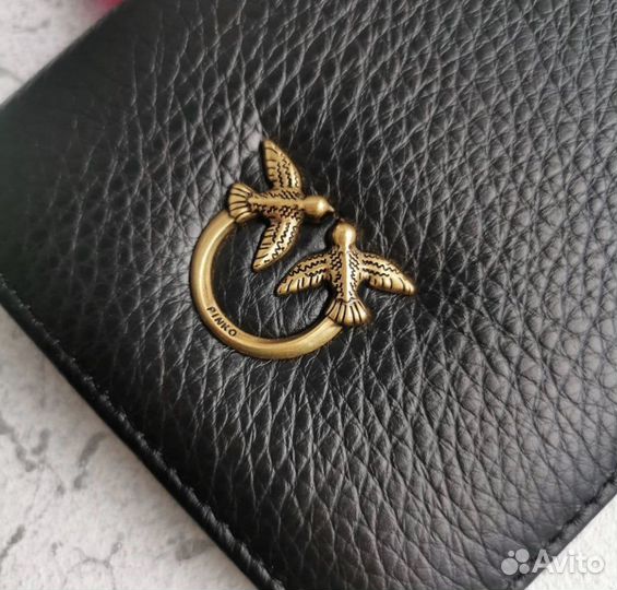 Обложка на паспорт pinko