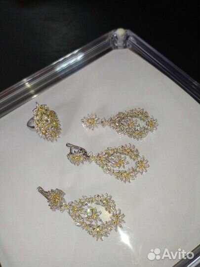 Серебряный комплект