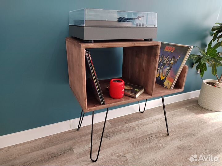 Стойка, тумба, по проигрыватель и пластинки