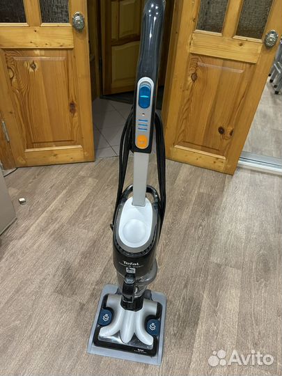 Паровой пылесос Tefal Clean & Steam