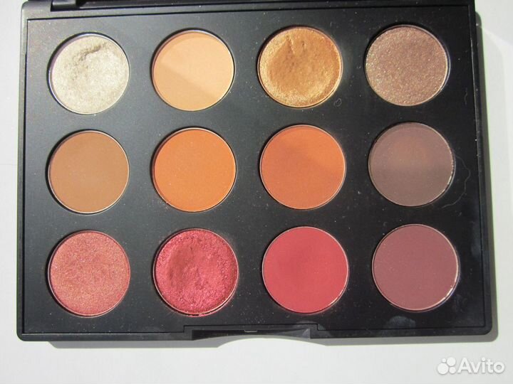 Палетки теней и жидкие помады