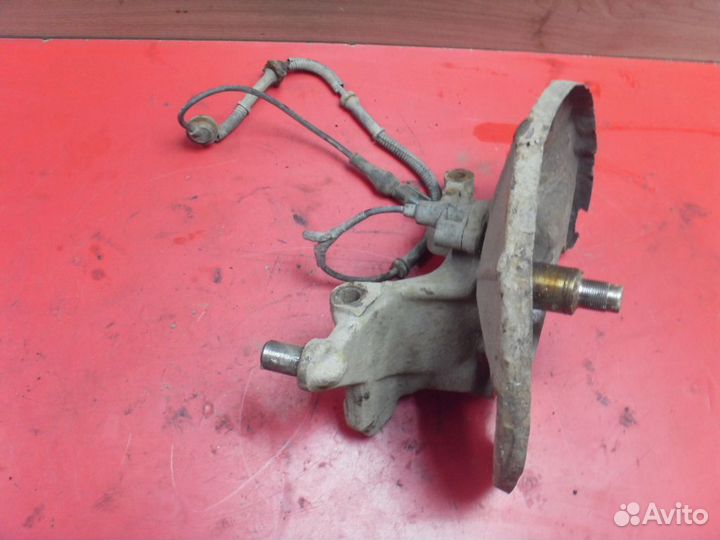 Кулак поворотный 0K9A426115 Kia Clarus 1996-2001