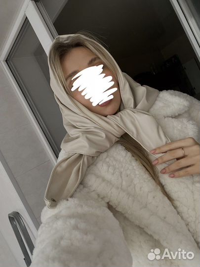 Косынка из экокожи новая