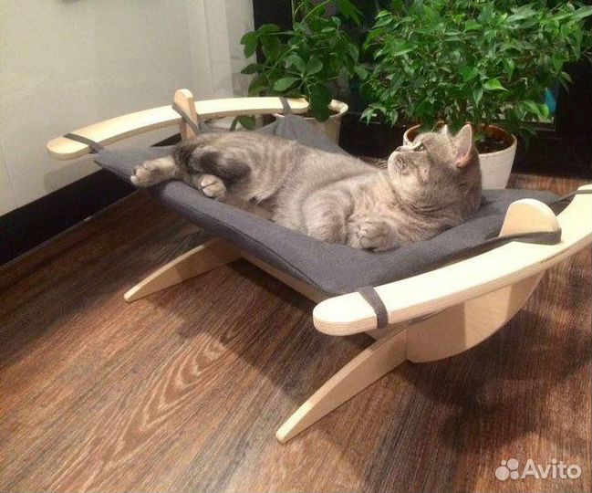 Лежанка для кошек и собак