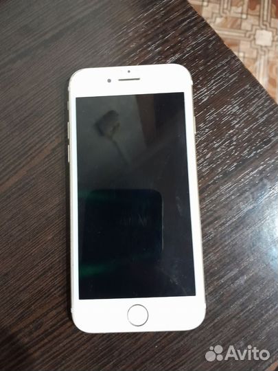 Телефон iPhone 7 128gb