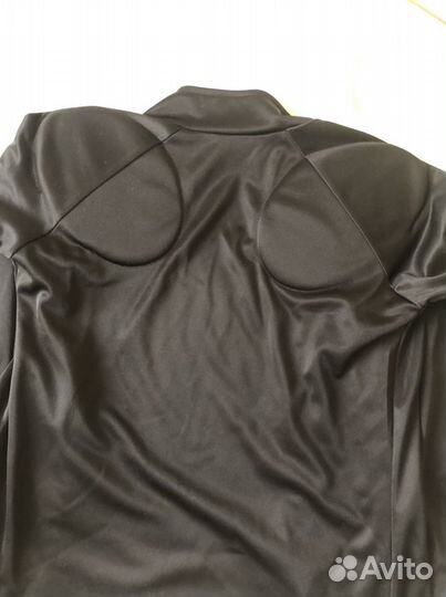 Кофта для брейк данса с защитой плеч. 146