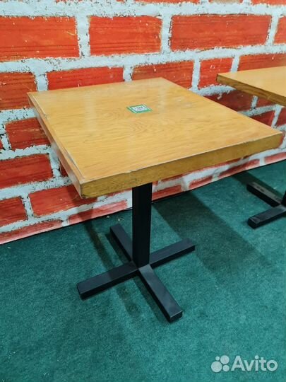 Столы для кафе