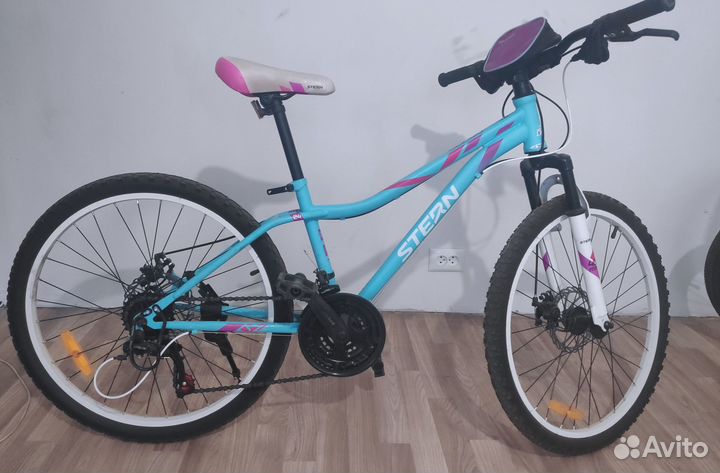 Велосипед подростковый женский Stern Leeloo 24