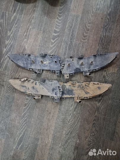 Заглушка бампера mazda 3 bk хетчбек