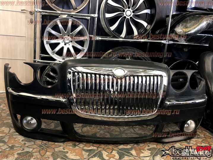 Передний бампер Platinum для Chrysler 300C (05-10)