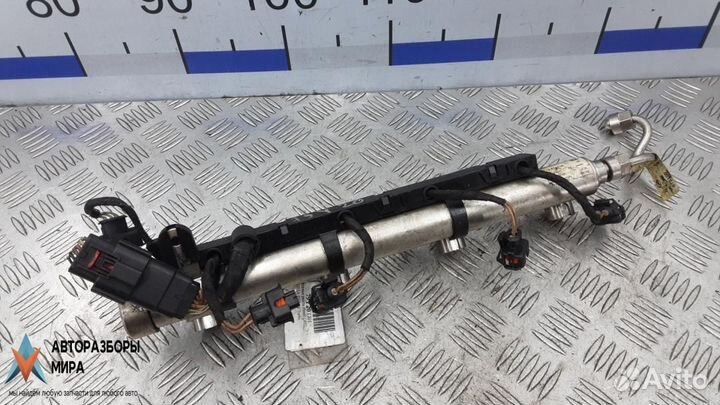 Топливная рампа Opel Insignia (A) 2011