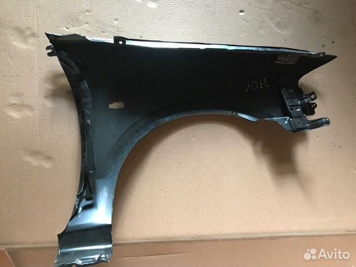 Крыло переднее левое Subaru Legacy BL5 EJ20X