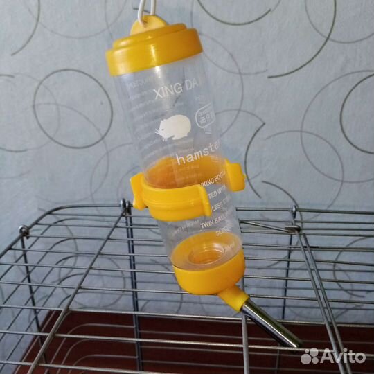 Клетка и поилка для грызунов