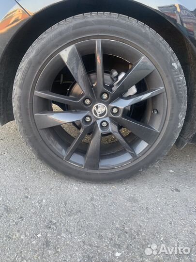 R17 Bridgestone Turanza T001 225/45, PCD 5x112 DIA 57.1