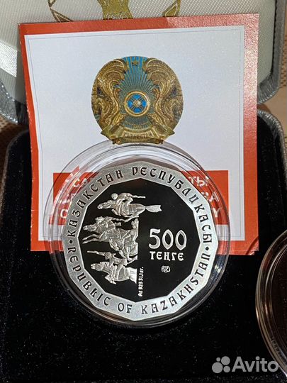 Лось. Серебро 500 тенге 2012 года