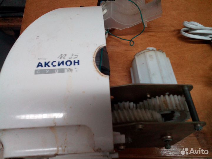 Двигатели, шестерни, втулки, для мясорубок, ремни