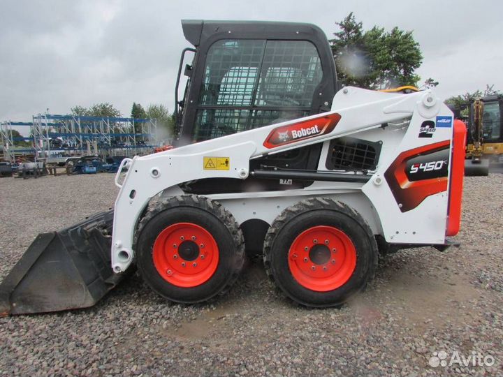 Мини-погрузчик Bobcat S450, 2023