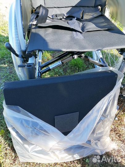 Инвалидная коляска новая