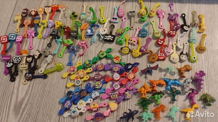 Скрепыши, бравлы и динозавры с пятерочки