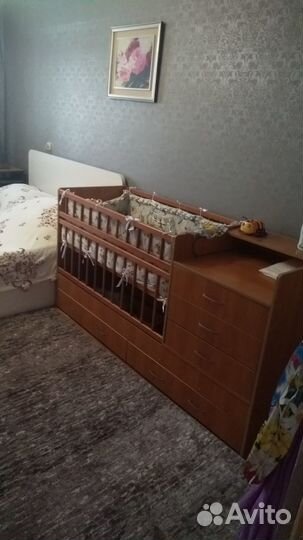 Кровать детская с пеленальный столиком
