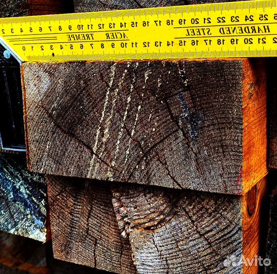 Брус из лиственницы для загородных построек