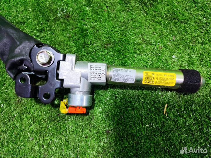 Ремень безопасности передний правый Mazda 3 (BL)